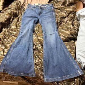 Wrangler retro flare jeans size 28 petite